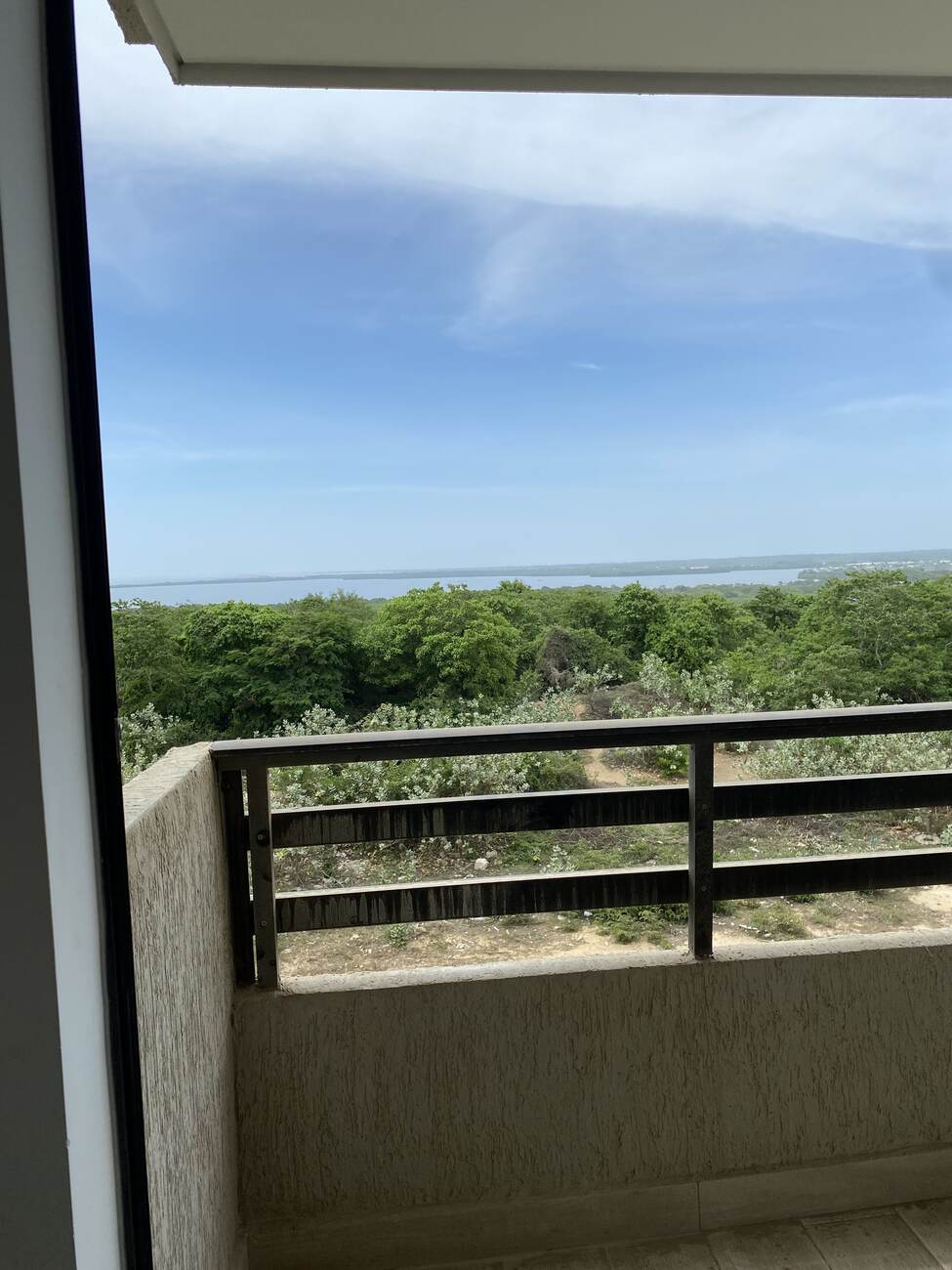 Vista al río Magdalena desde el apartamento